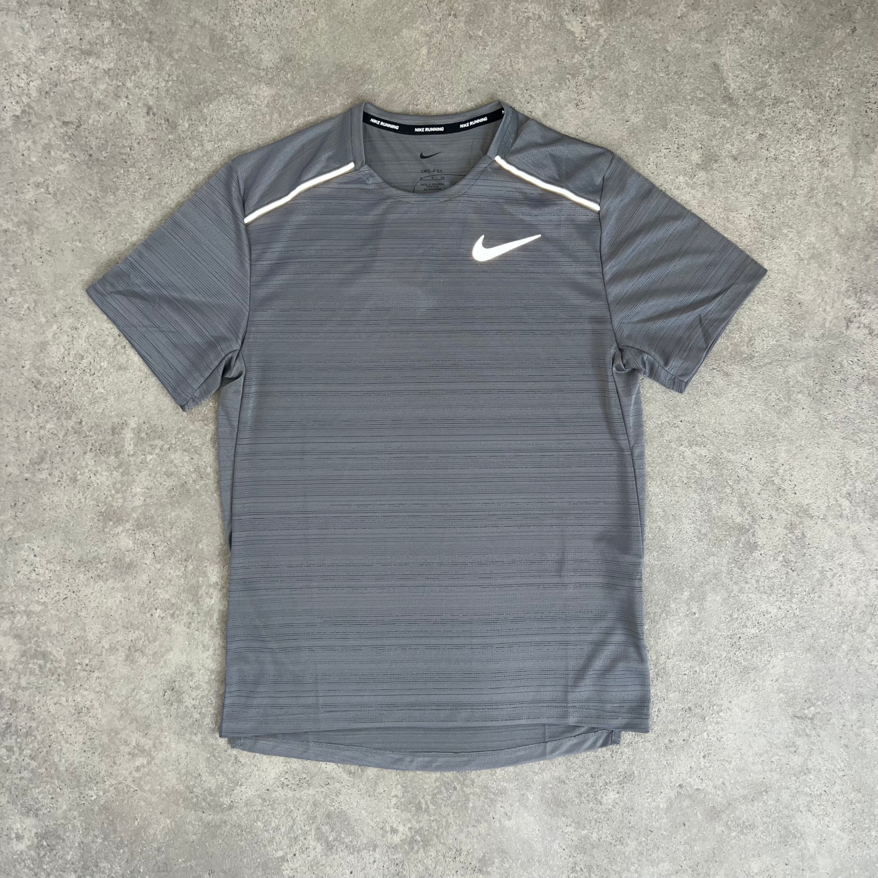 Nike Miler 1.0 T-Shirt - Smoke Grey