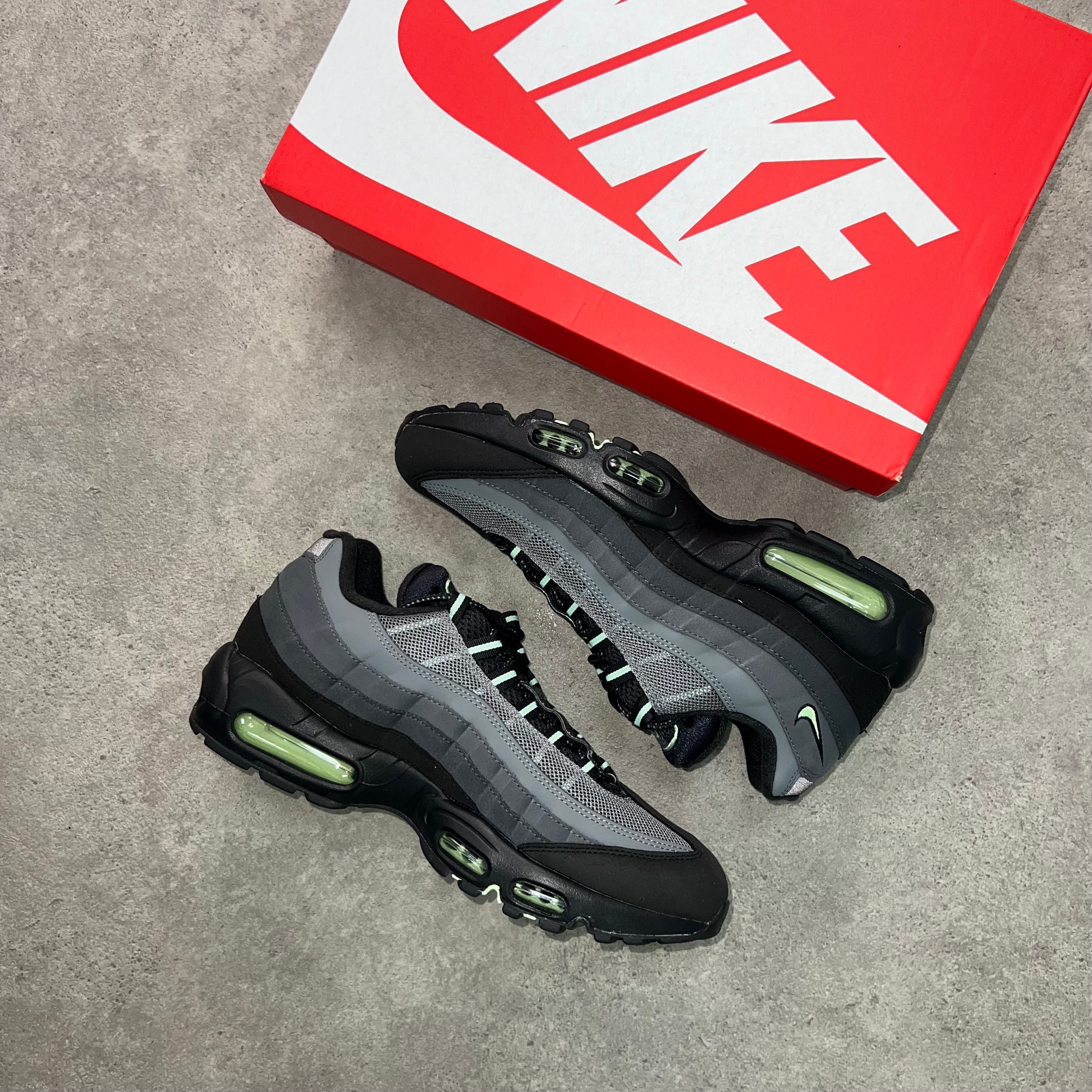 Nike Air Max 95s - Green Glow