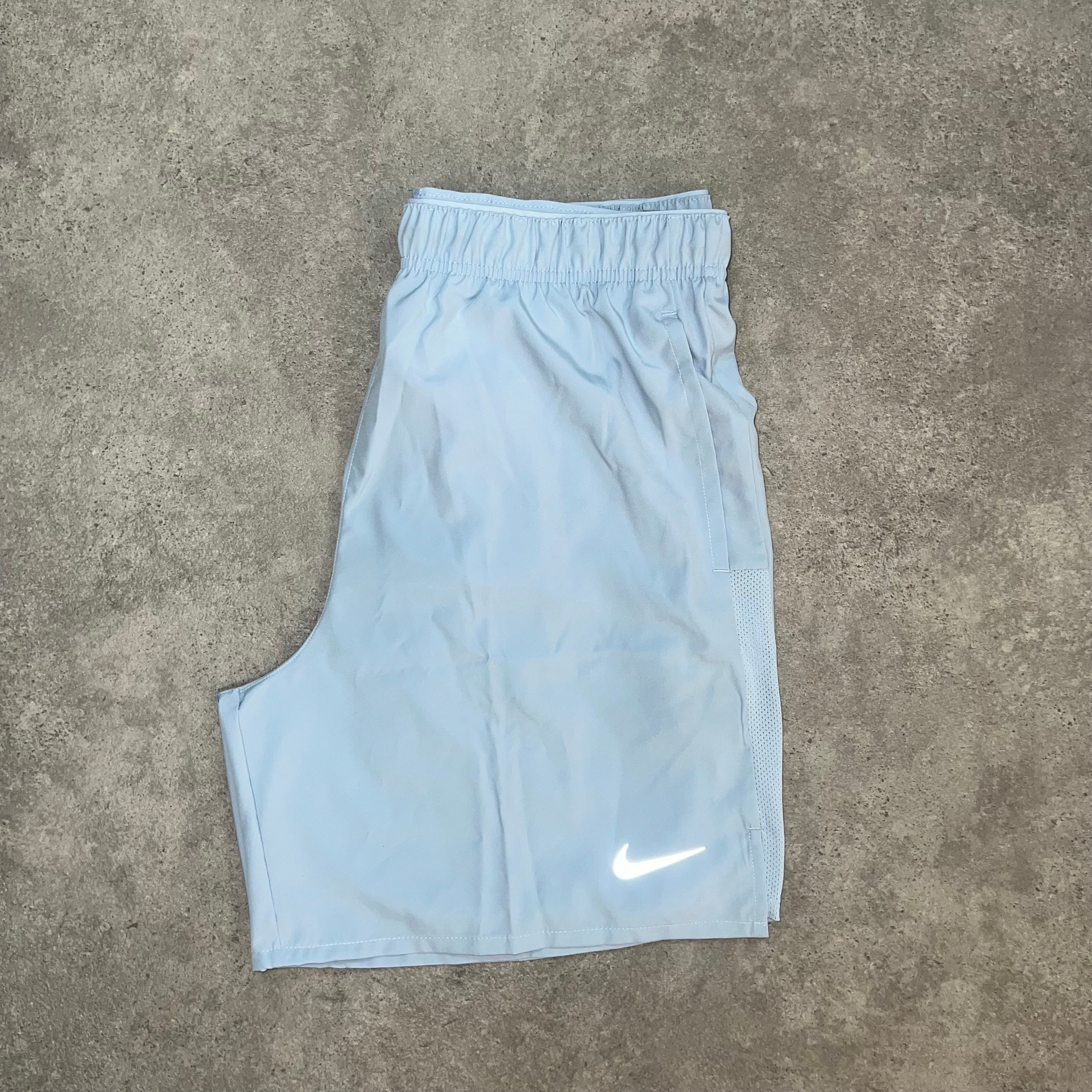 Nike Challenger Shorts 7” - Armoury Blue