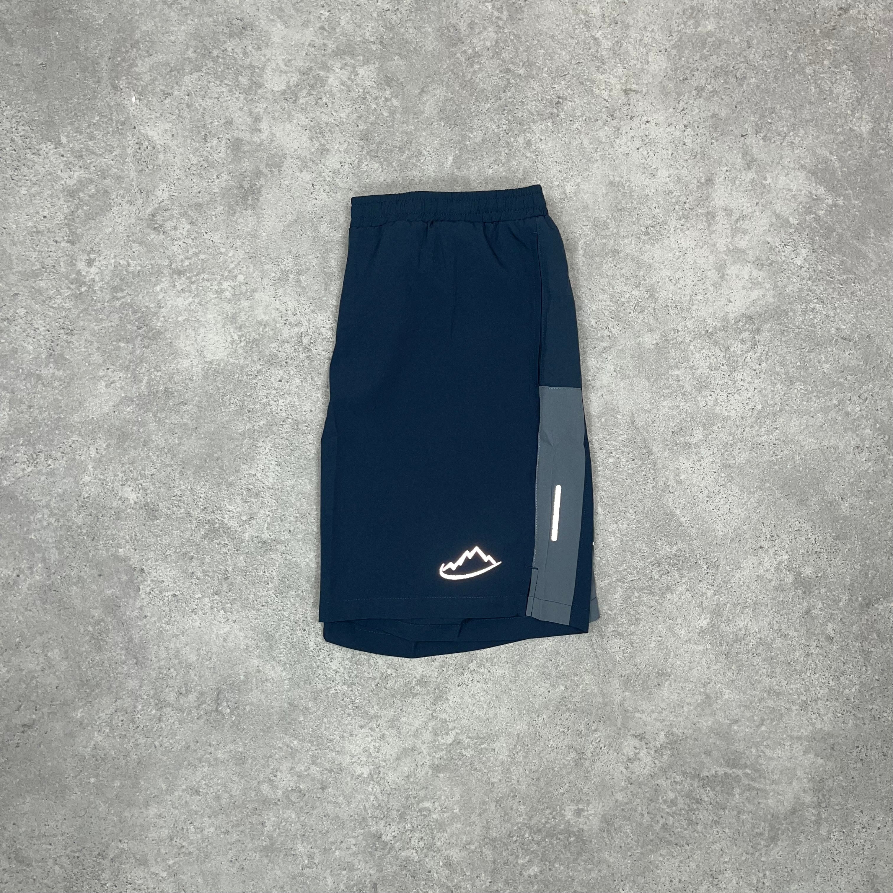 Adapt To - Running 2.0 Shorts - Navy/Grey