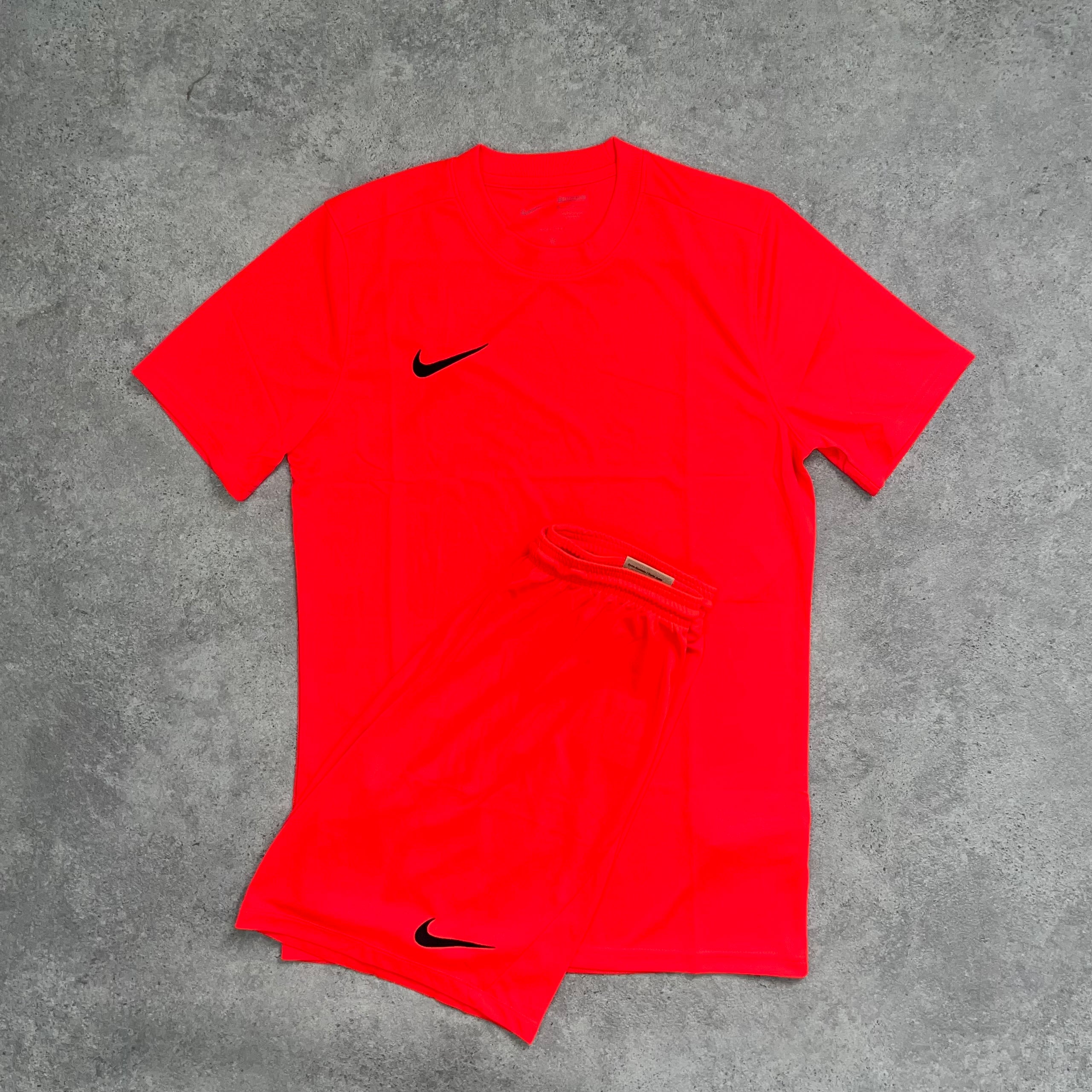 Nike Dri-Fit Set - Crimson Red